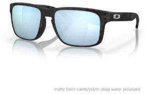 Oakley Holbrook