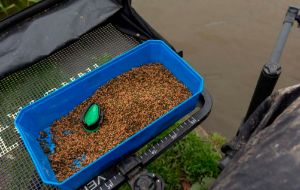Preston Innovations 6 Pint Bait Tube